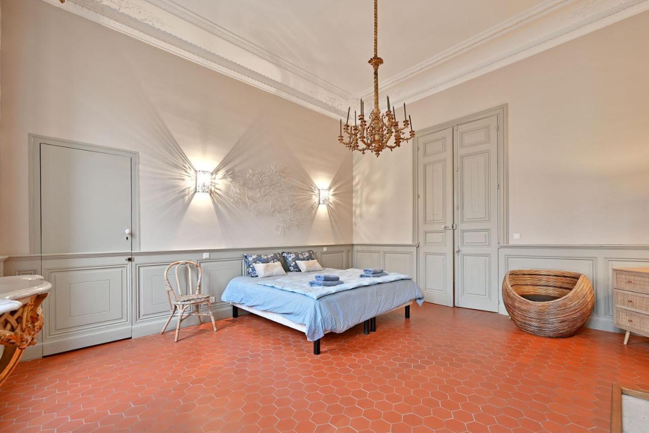 Le Vieux Sextier - Ac Clim - Lumineux - Wifi - Hypercentre Apartman Avignon Kültér fotó