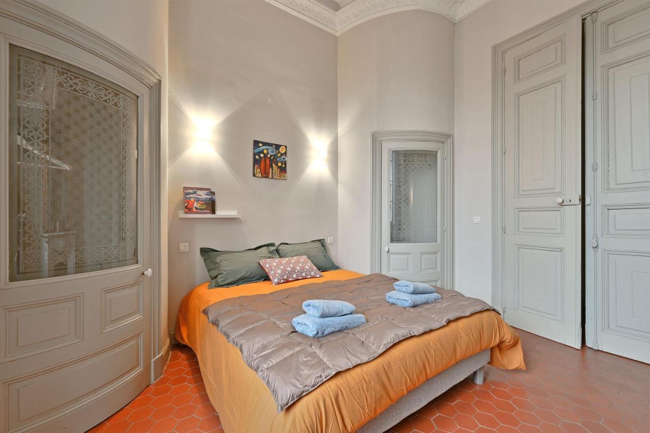 Le Vieux Sextier - Ac Clim - Lumineux - Wifi - Hypercentre Apartman Avignon Kültér fotó